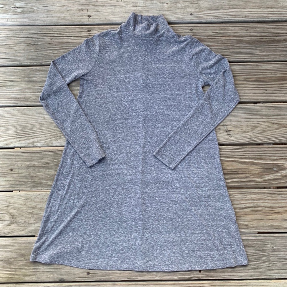 mockneck dress